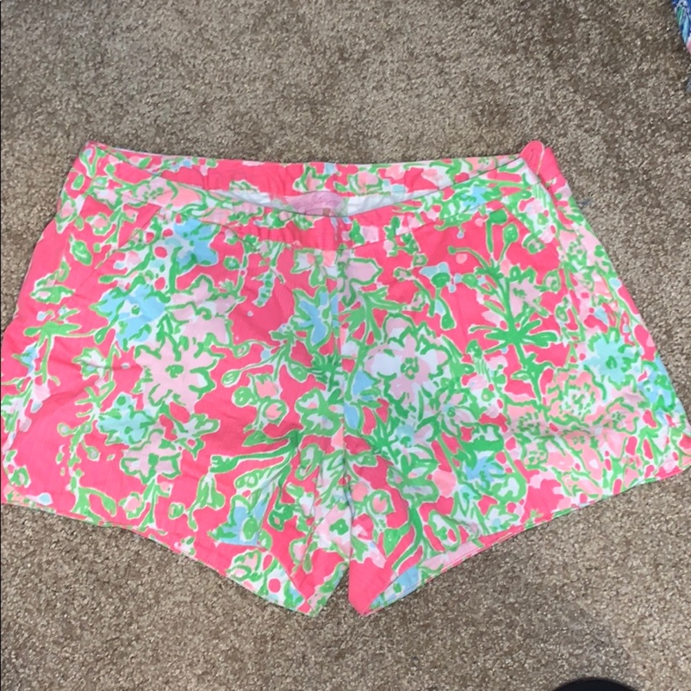 Lilly Pulitzer size 6 shorts